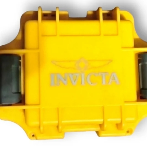 Invicta Mens Speedway Watch 19667 Gunmetal Grey Stainless Steel With Hard Case - Picture 2 of 9